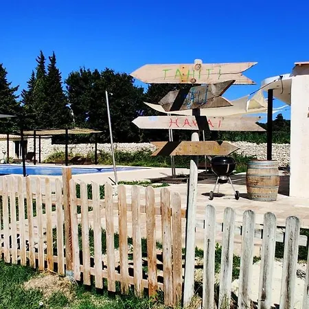 Superbe Mas En Pierres De 350 M2 Avec Piscine Pool House Wifi Parking Gratuits Rochefort-du-Gard